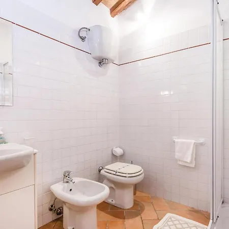 Cozy In Sarteano -si- With Kitchen *