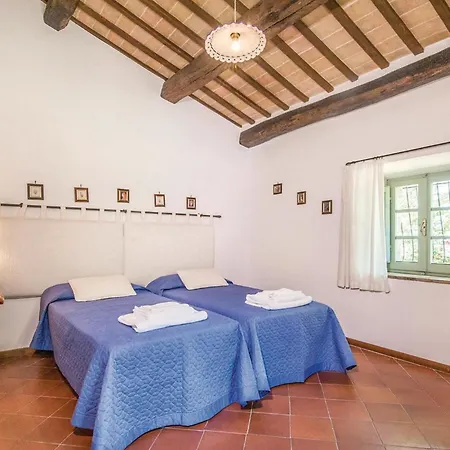 Cozy In Sarteano -si- With Kitchen *